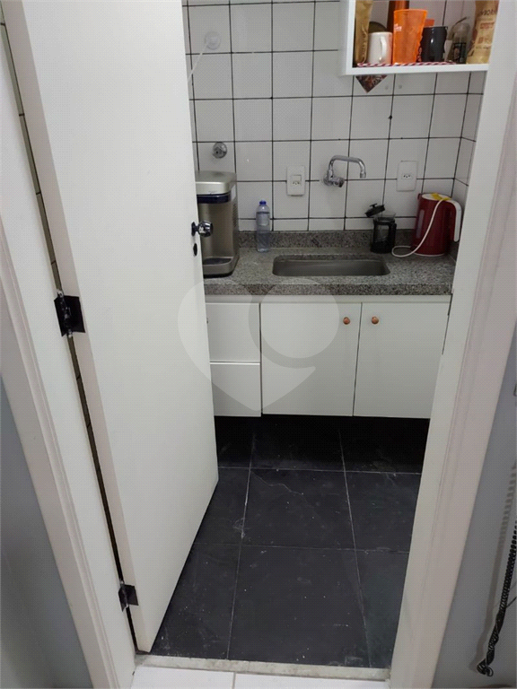 Sala comercial a venda em Pinheiros