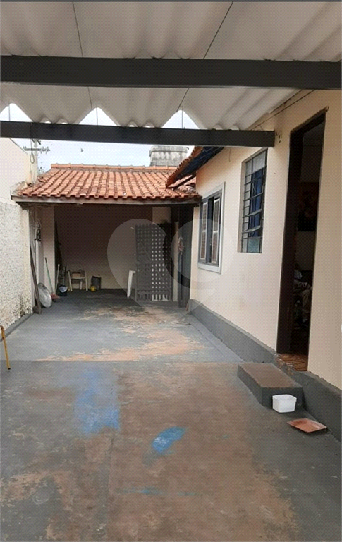 Casa à venda com 3 quartos, 140m² - Foto 25