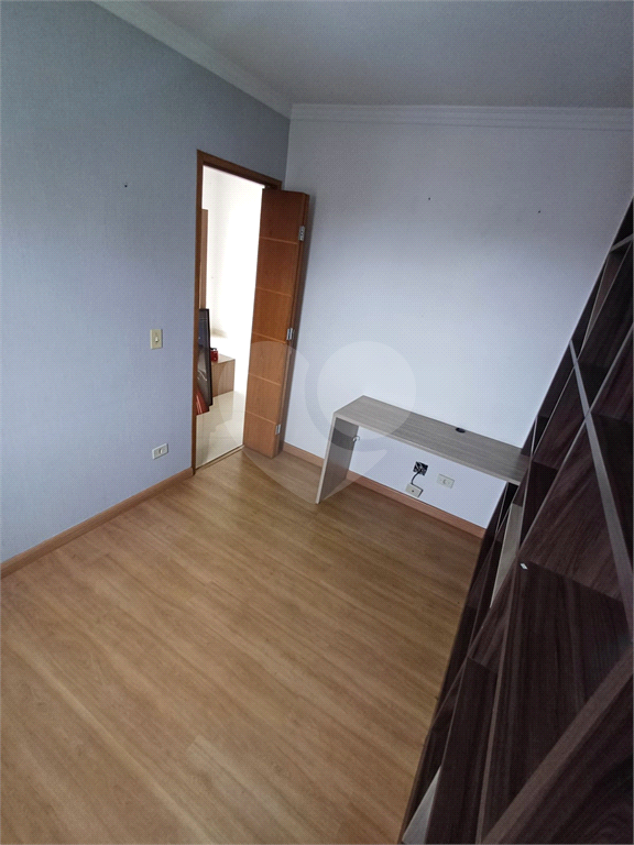 Alugue seu novo lar: Apartamento de 50 m² com 2 dormitórios, cozinha americana, sala e banheiro com 