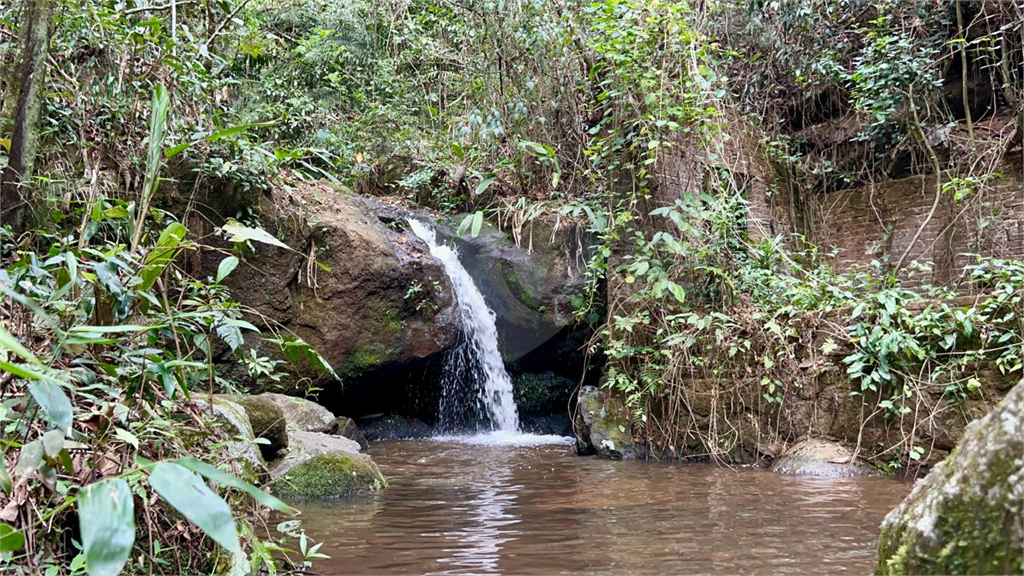 Sitio na Serra da Cantareira Oportunidade de investimento Já foi um pesqueiro Opção negócio rural!