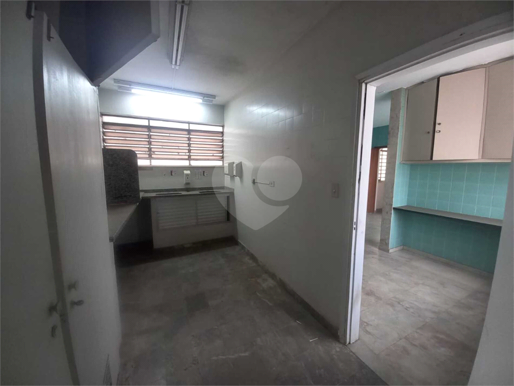 Casa à venda e aluguel com 8 quartos, 344m² - Foto 48