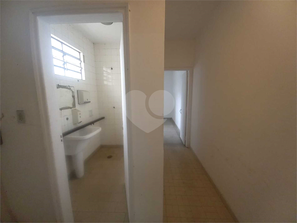 Casa à venda e aluguel com 8 quartos, 344m² - Foto 44