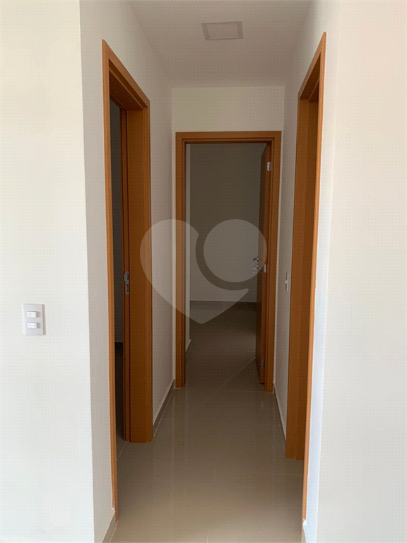 Apartamento para alugar com 2 quartos, 98m² - Foto 12