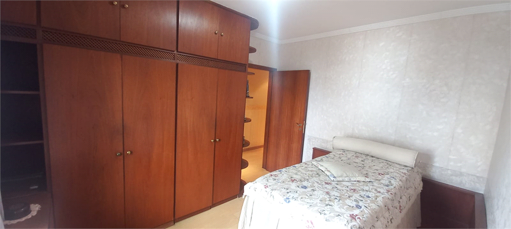 Casa à venda com 4 quartos, 355m² - Foto 15