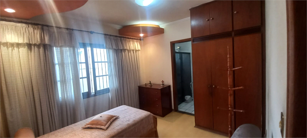 Casa à venda com 4 quartos, 355m² - Foto 16