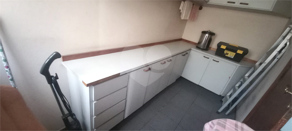 Casa à venda com 4 quartos, 355m² - Foto 25