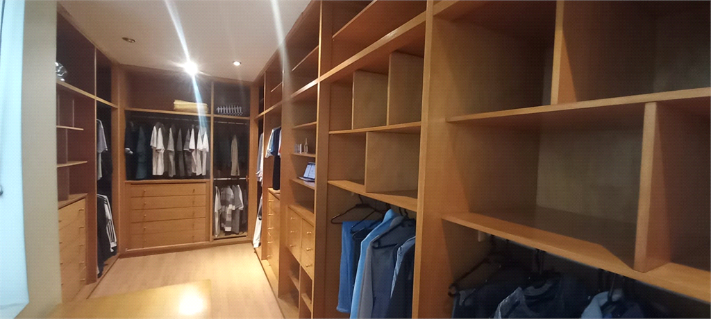 Casa à venda com 4 quartos, 355m² - Foto 20
