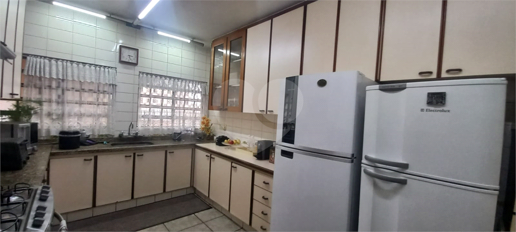 Casa à venda com 4 quartos, 355m² - Foto 11