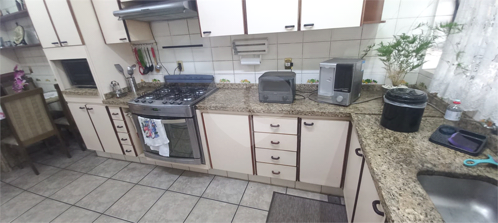 Casa à venda com 4 quartos, 355m² - Foto 8