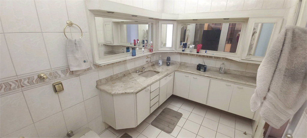 Casa à venda com 4 quartos, 355m² - Foto 23