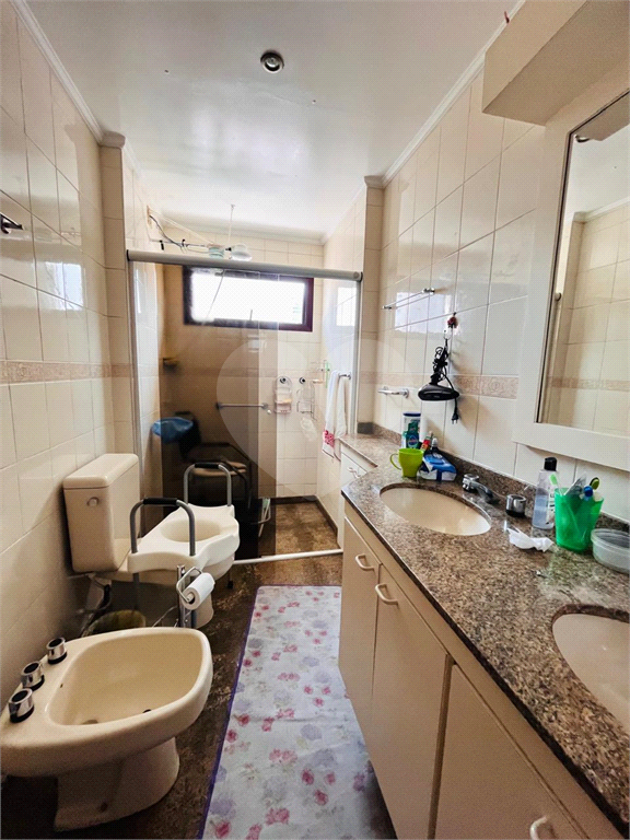 APARTAMENTO em SANTANA