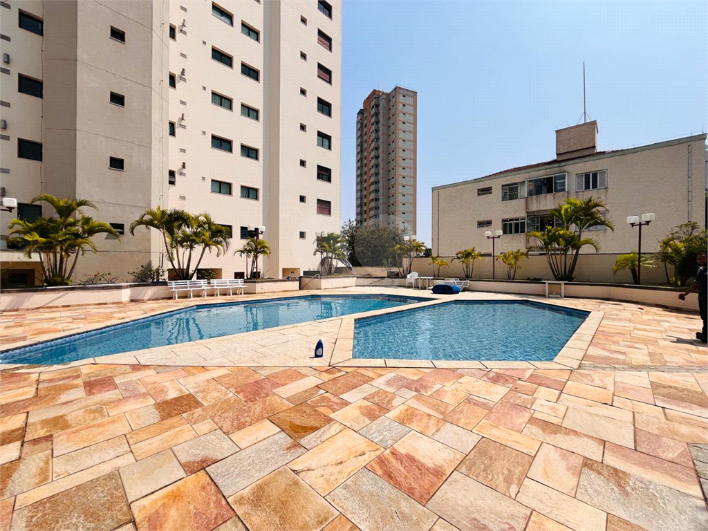 APARTAMENTO em SANTANA