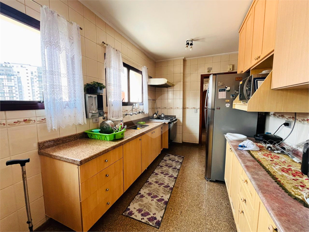 APARTAMENTO em SANTANA