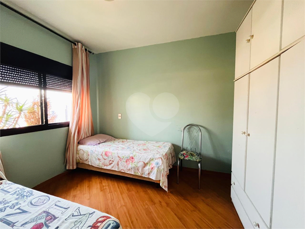 APARTAMENTO em SANTANA
