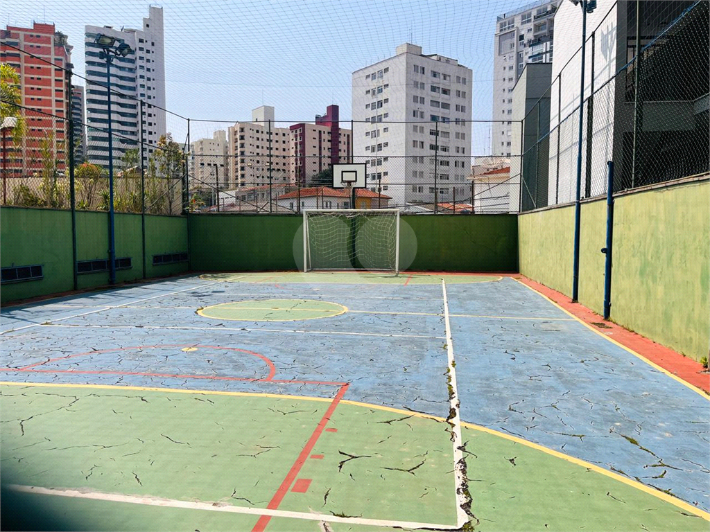 APARTAMENTO em SANTANA