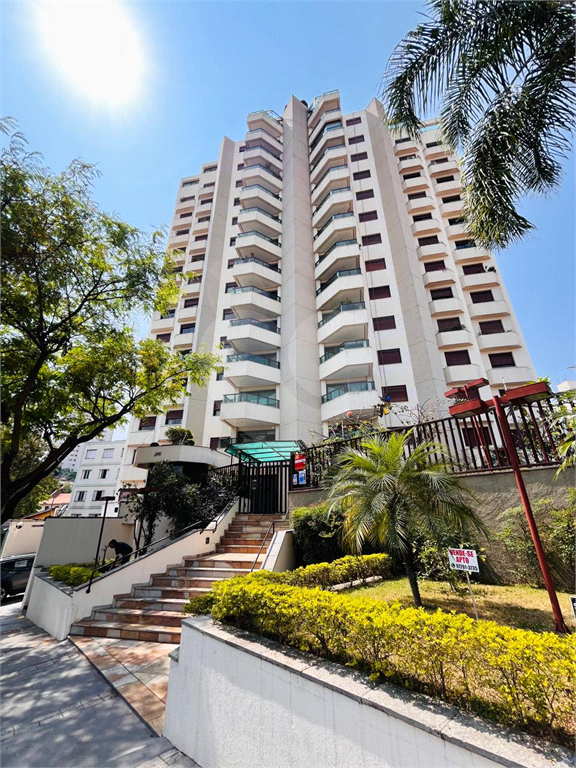 APARTAMENTO em SANTANA