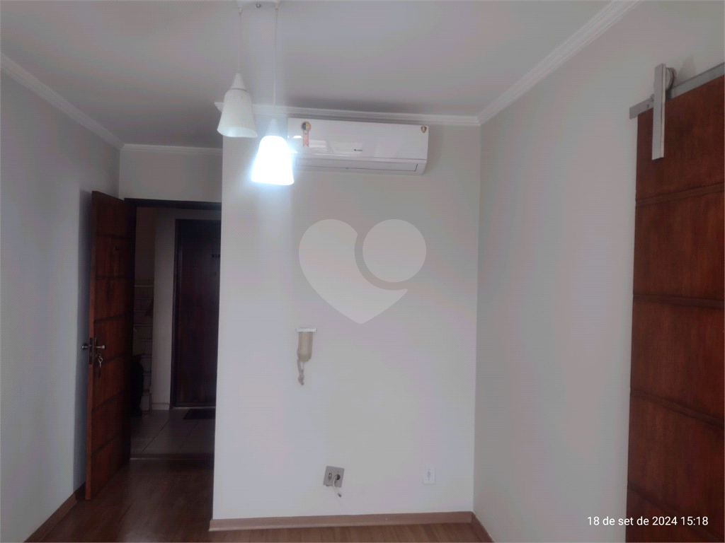 Apartamento à venda com 2 quartos, 78m² - Foto 2