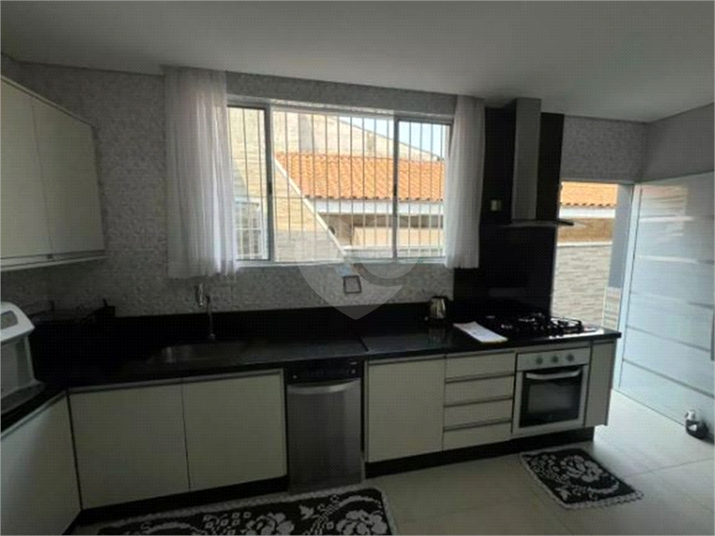 Casa à venda com 2 quartos, 180m² - Foto 10