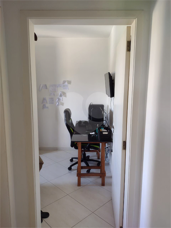 Apartamento à venda com 3 quartos, 82m² - Foto 10