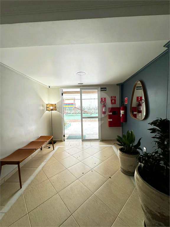 APARTAMENTO em BOM RETIRO