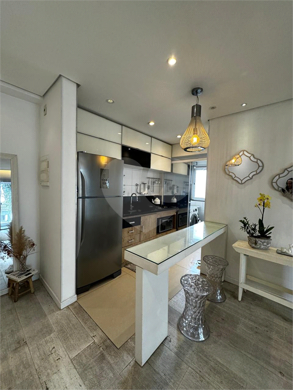 APARTAMENTO em BOM RETIRO