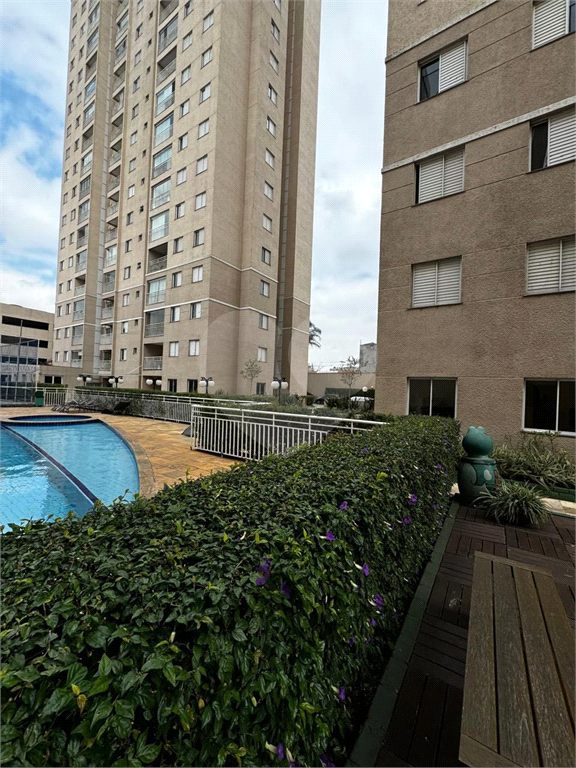 APARTAMENTO em BOM RETIRO