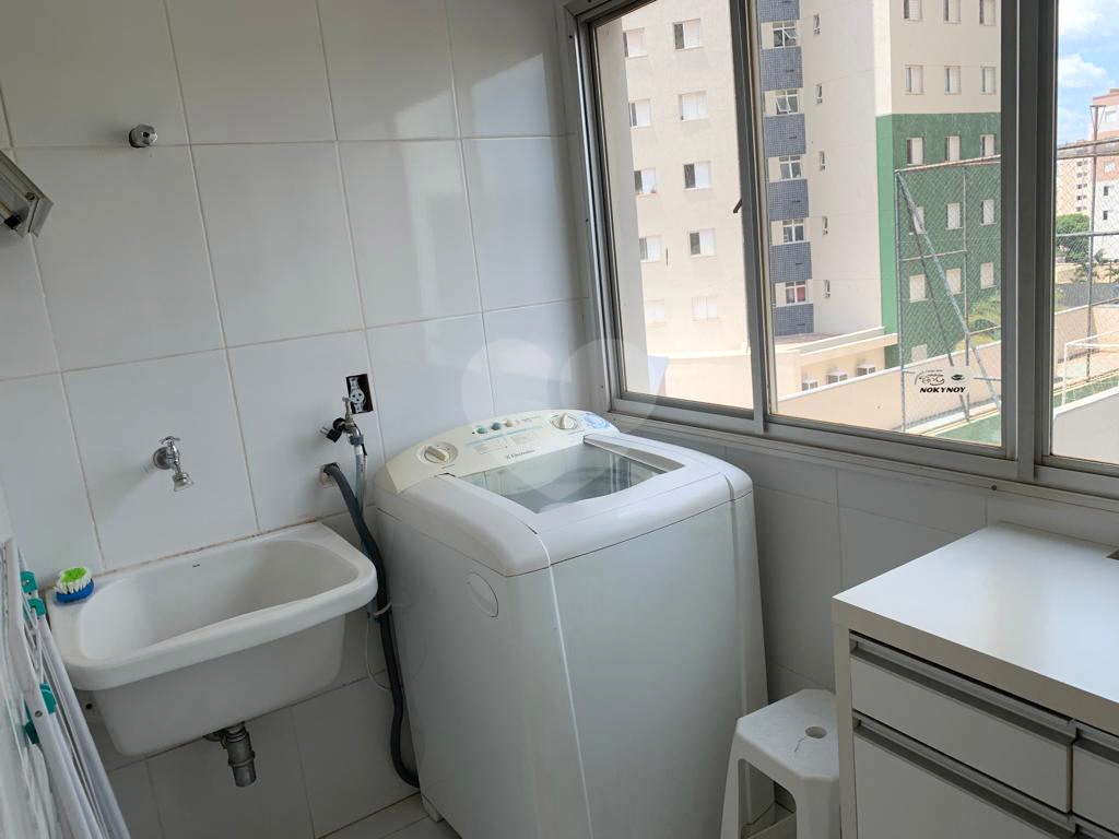 Apartamento à venda com 2 quartos, 72m² - Foto 4