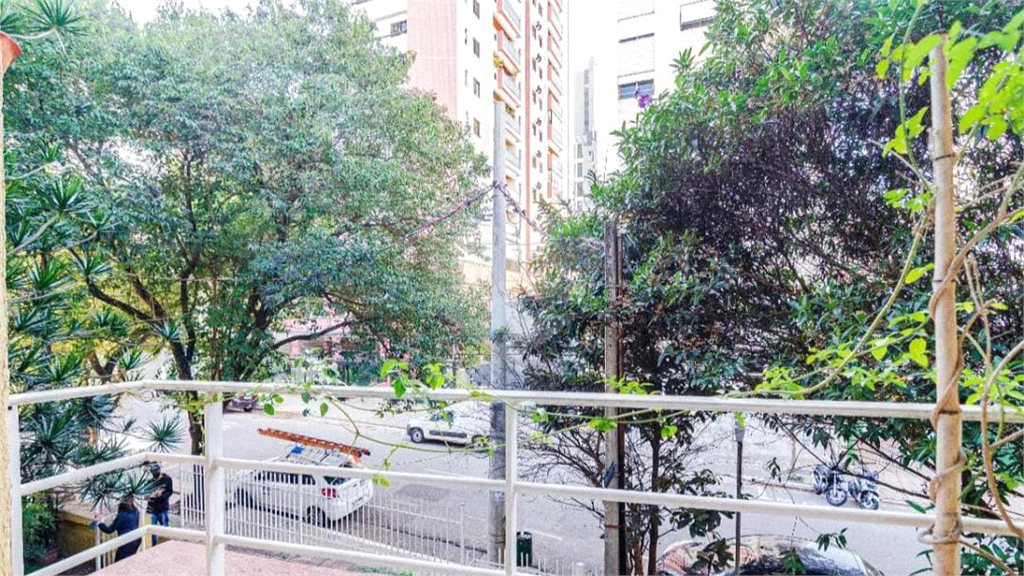 Apartamento Pinheiros 101 metros e 2 quartos e 1 vaga de garagem. 