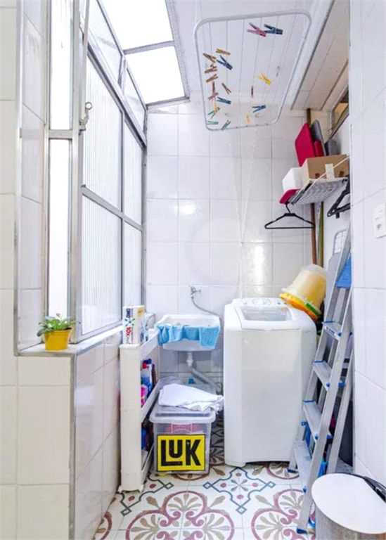 Apartamento Pinheiros 101 metros e 2 quartos e 1 vaga de garagem. 
