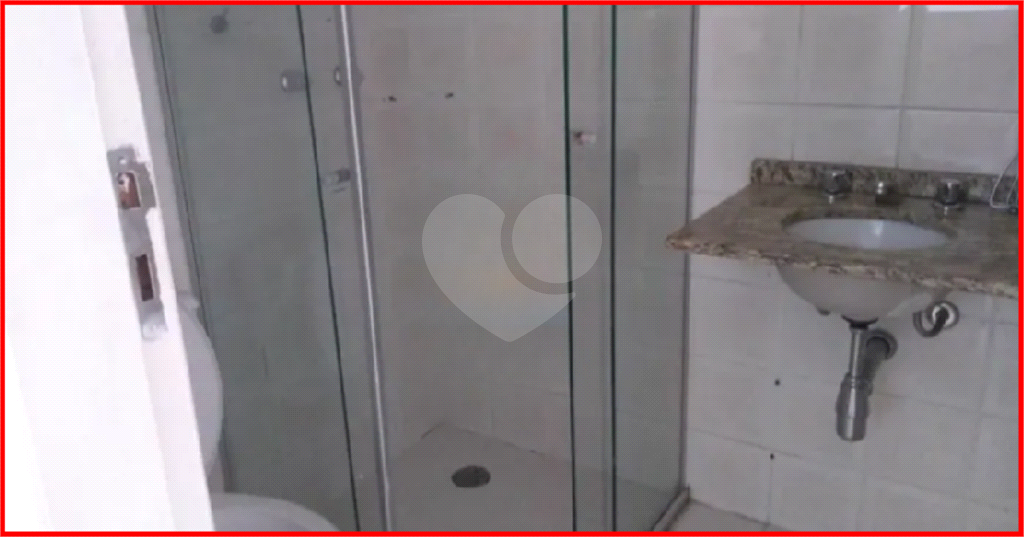 APARTAMENTO em SANTA CECÍLIA