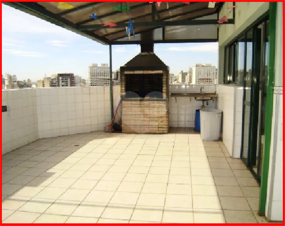 APARTAMENTO em SANTA CECÍLIA