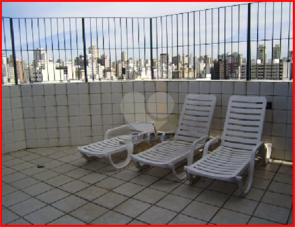 APARTAMENTO em SANTA CECÍLIA
