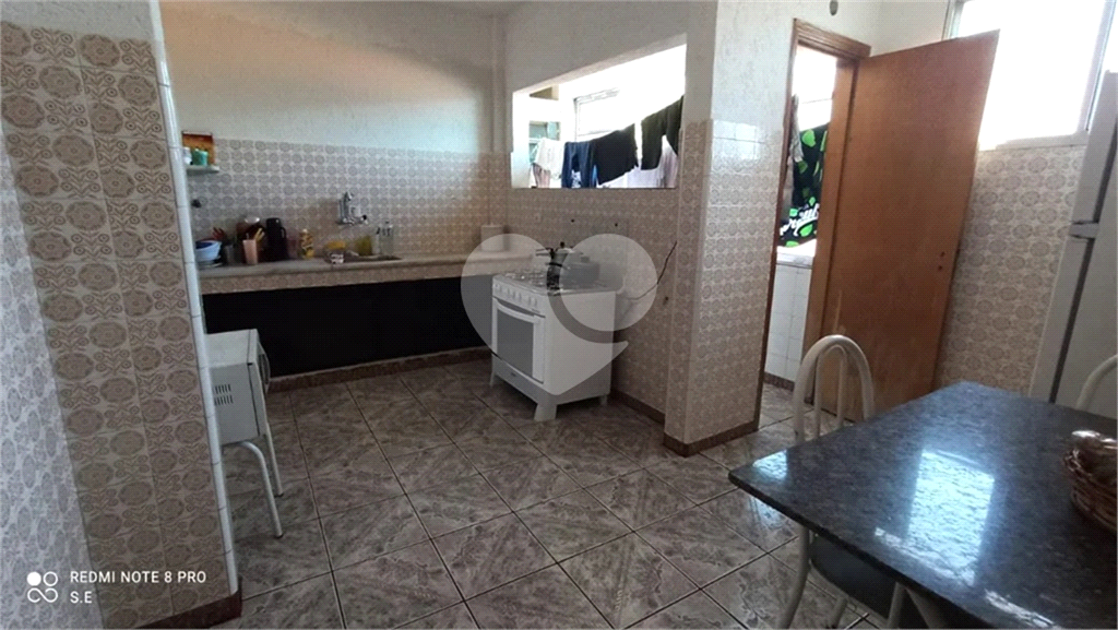 Apartamento à venda com 3 quartos, 97m² - Foto 15