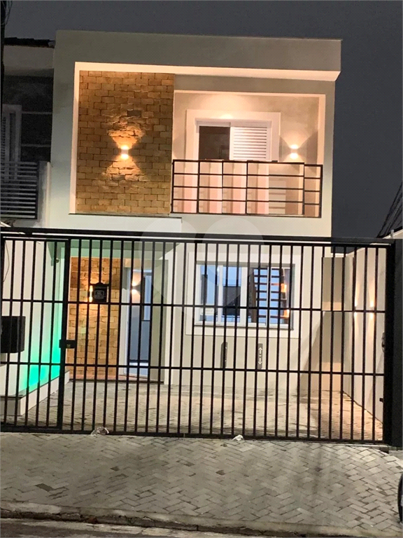 Sobrado novo a venda na Vila Maria Alta
