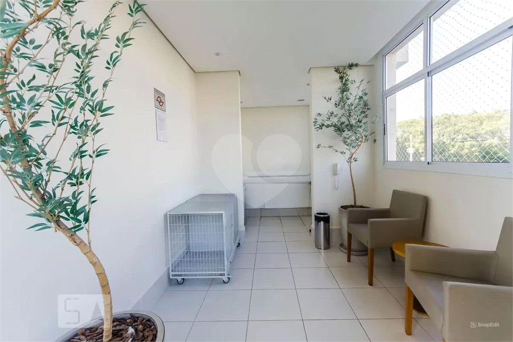 Apartamento 2 dormitorios, sendo 1 suite, 2 banheiros e 1 vaga de garagem 
