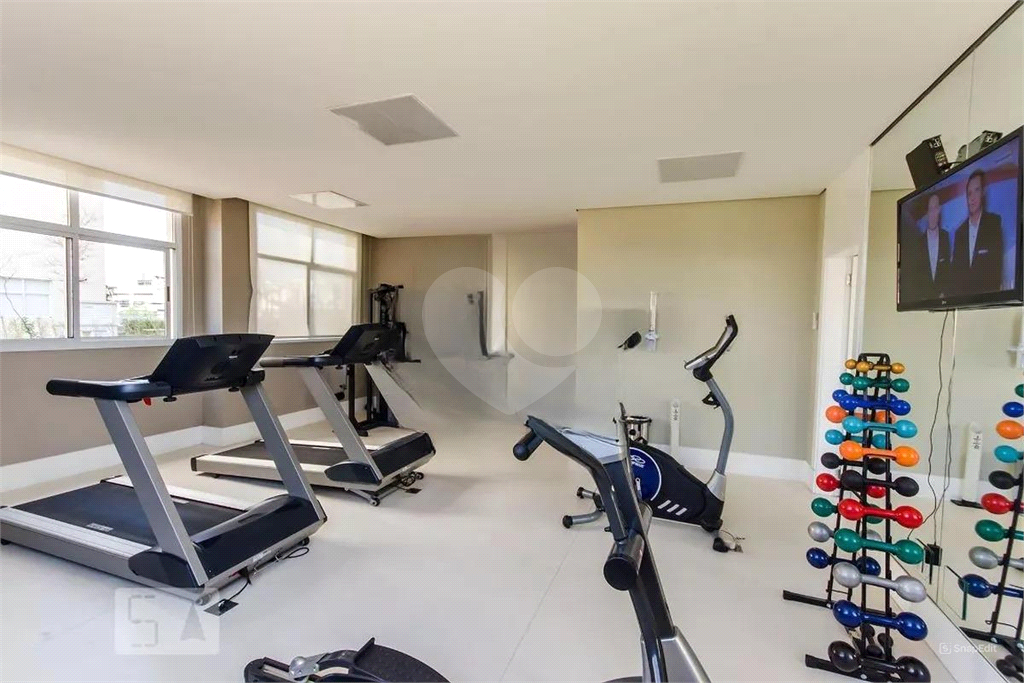 Apartamento 2 dormitorios, sendo 1 suite, 2 banheiros e 1 vaga de garagem 
