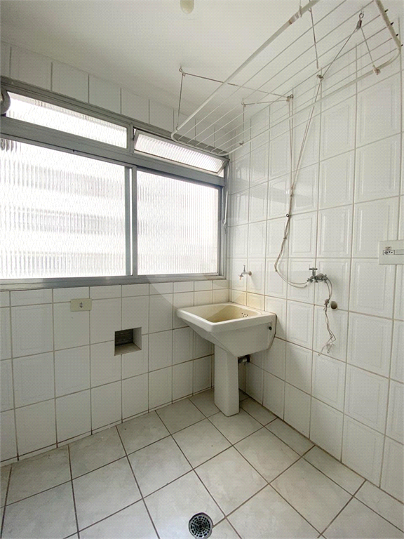 Apartamento na Avenida Braz Leme com 3 dormitórios e 1 vaga de garagem