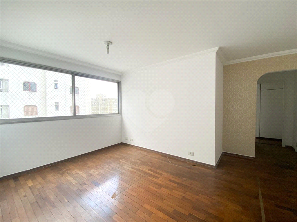 Apartamento na Avenida Braz Leme com 3 dormitórios e 1 vaga de garagem