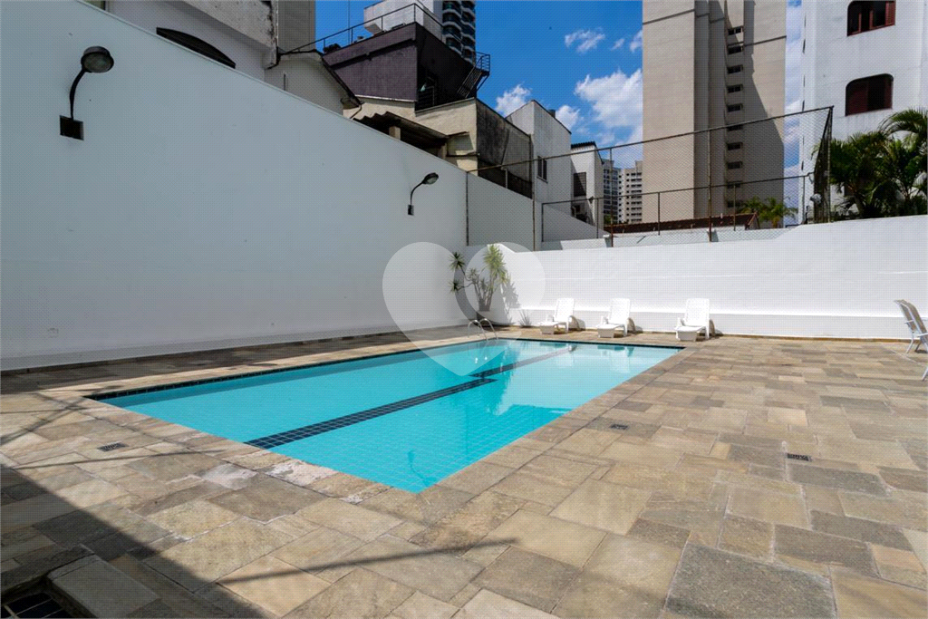 Apartamento na Avenida Braz Leme com 3 dormitórios e 1 vaga de garagem