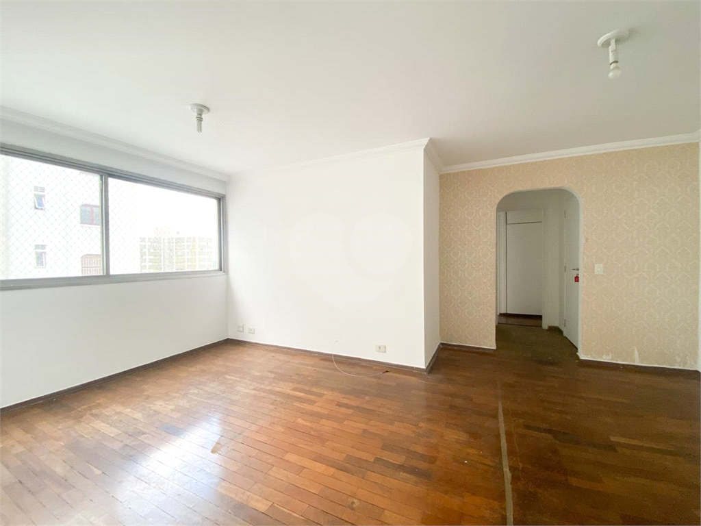 Apartamento na Avenida Braz Leme com 3 dormitórios e 1 vaga de garagem