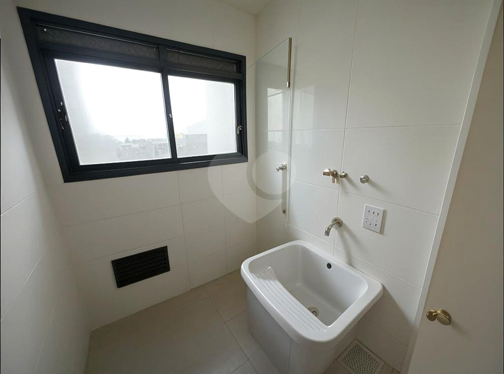 Apartamento com 2 Dormitórios, Suíte, 1 vaga  e Sacada Gourmet Vista Privilegiada de Guarulhos