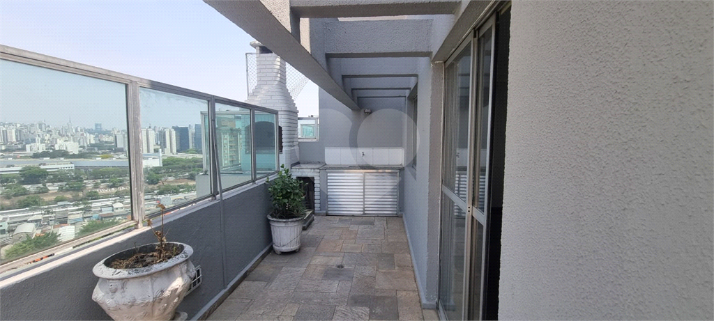 Cobertura com 80m2 na Casa Verde 