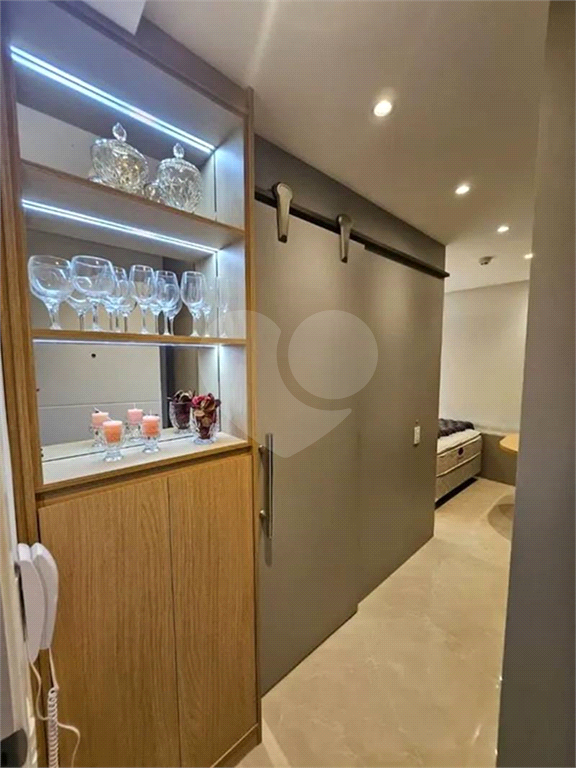 Studio 20m alto padrão  a venda