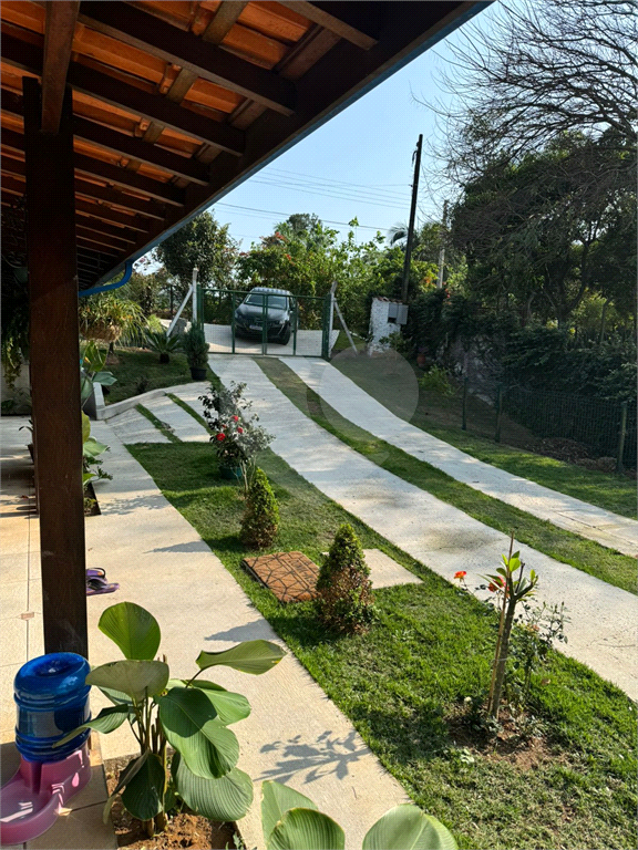 Chácara à venda com 2 quartos, 140m² - Foto 17
