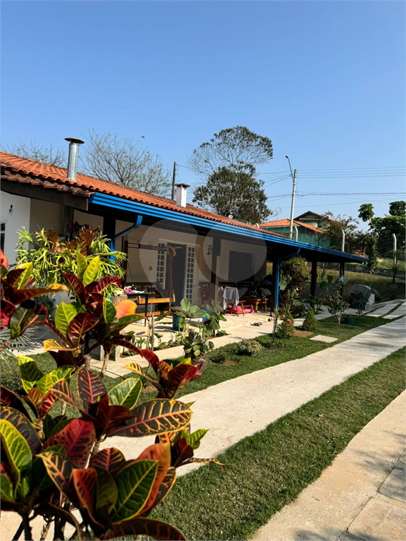 Chácara à venda com 2 quartos, 140m² - Foto 2