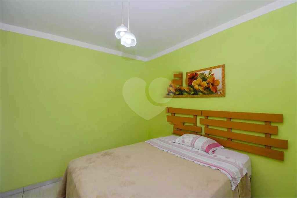 APARTAMENTO em VILA NOSSA SENHORA DE FÁTIMA