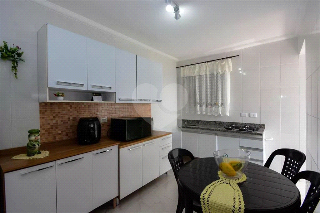 APARTAMENTO em VILA NOSSA SENHORA DE FÁTIMA