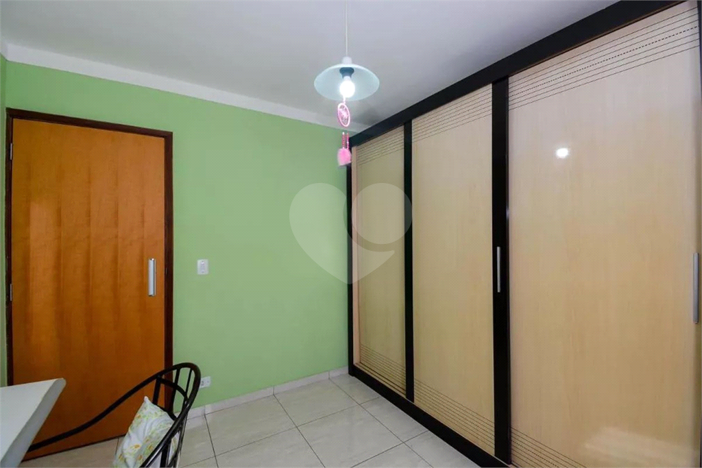 APARTAMENTO em VILA NOSSA SENHORA DE FÁTIMA