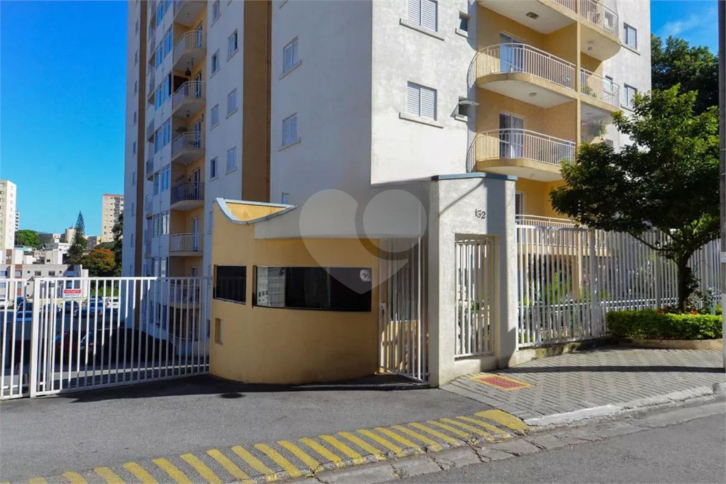 APARTAMENTO em VILA NOSSA SENHORA DE FÁTIMA