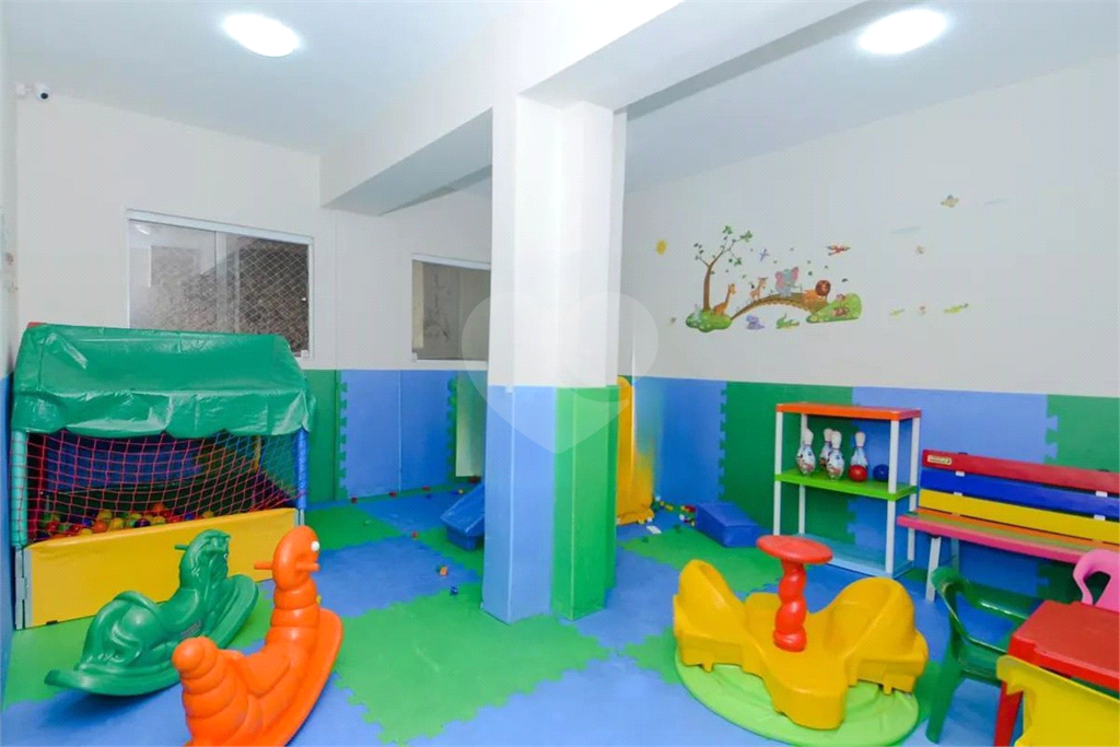 APARTAMENTO em VILA NOSSA SENHORA DE FÁTIMA